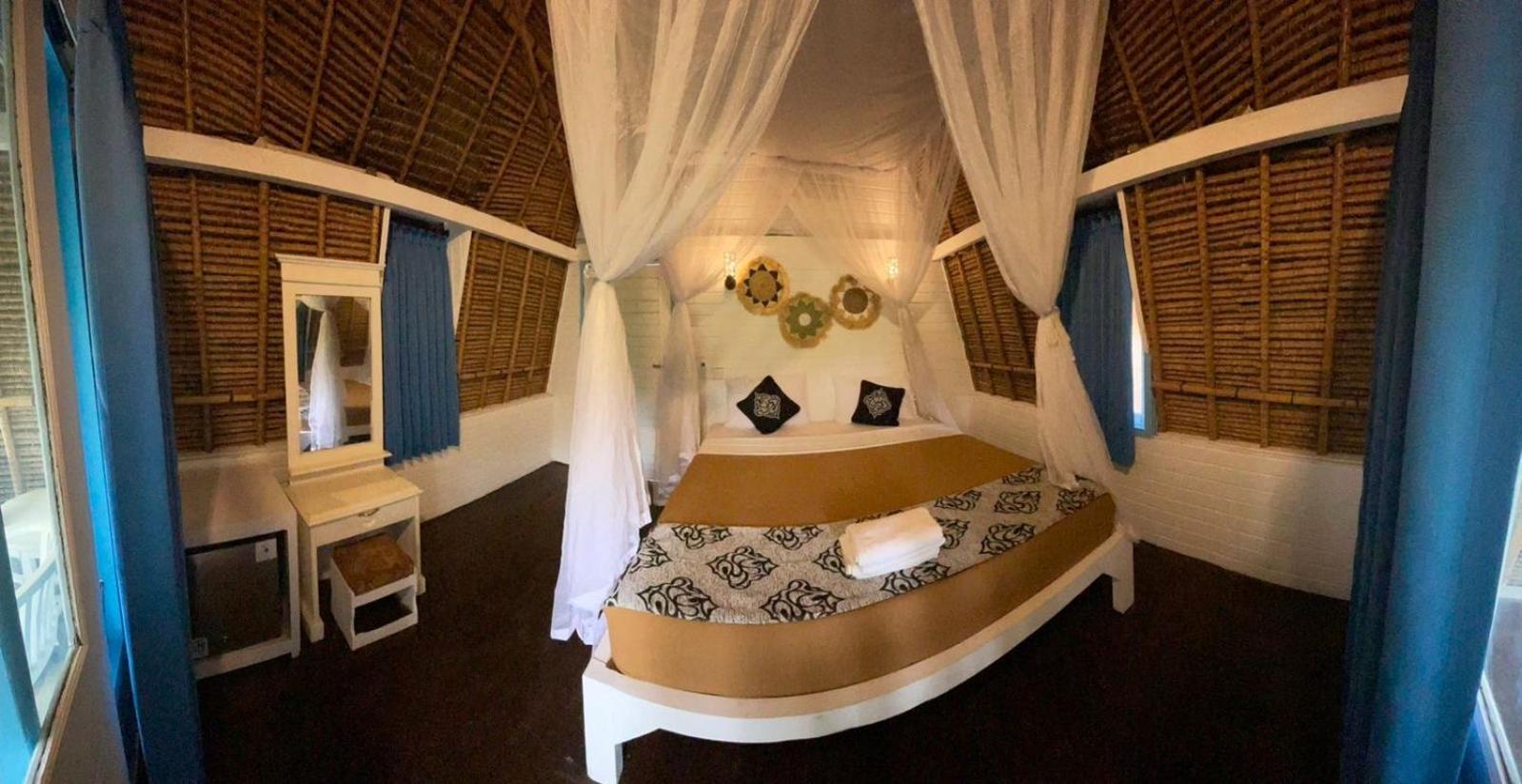 A_One House Hotel Nusa Lembongan  Exterior photo