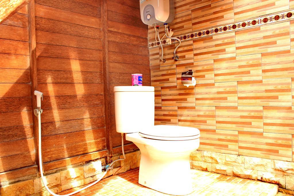 A_One House Hotel Nusa Lembongan  Exterior photo